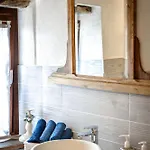 아파트 In Pietra E Legno Con Caminetto Inverso Pinasca